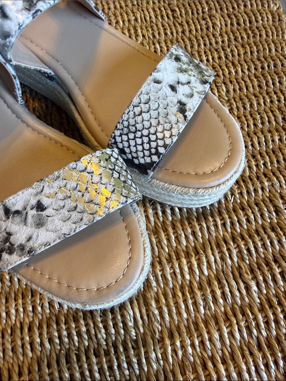 Perfect Steve Madden Snakeskin Fifer Platform Espadrille Sandals Size 9 - Picture 2 of 7